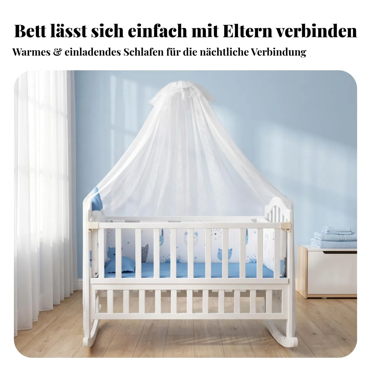 Babywiege Babybett Kinderbett Stubenwagen Weiches Schwingen Holzrahmen Kiefernholz mit Kurvigem Sockel mit Bequemer Und Garnitur mit Rollen Und Haubennetz für Erstlingsausstattung Betreuung